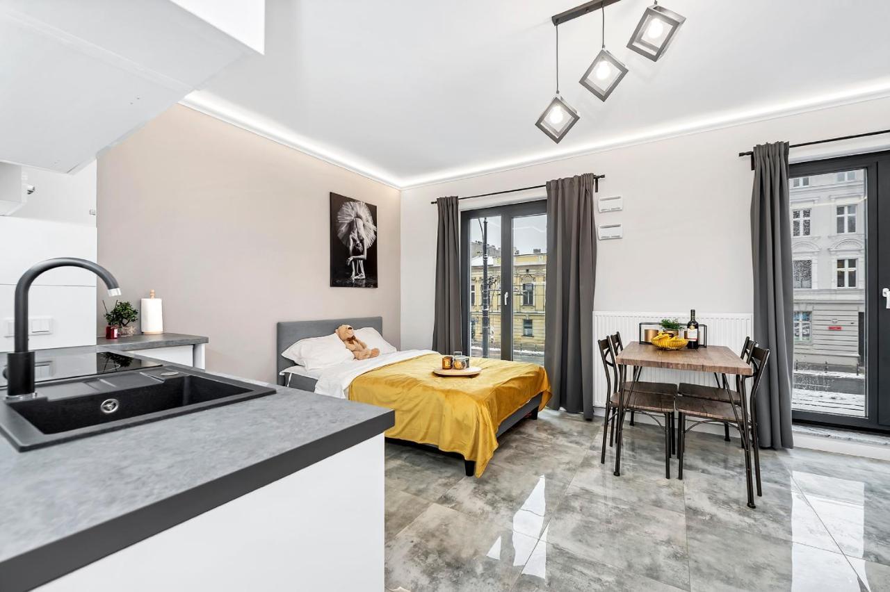 Lumina Apart Near Moniuszko Park Lodz 아파트 외부 사진